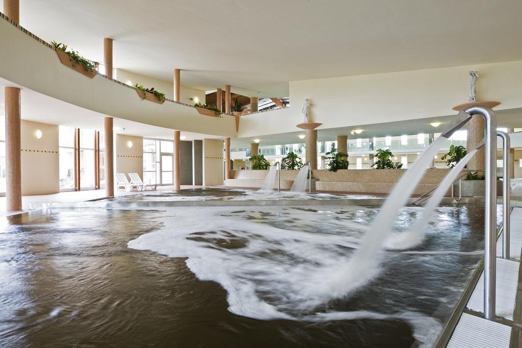 Martfu Hotel Thermal Spa Екстер'єр фото