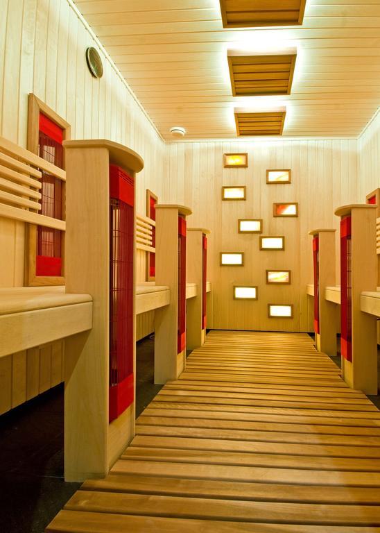 Martfu Hotel Thermal Spa Екстер'єр фото