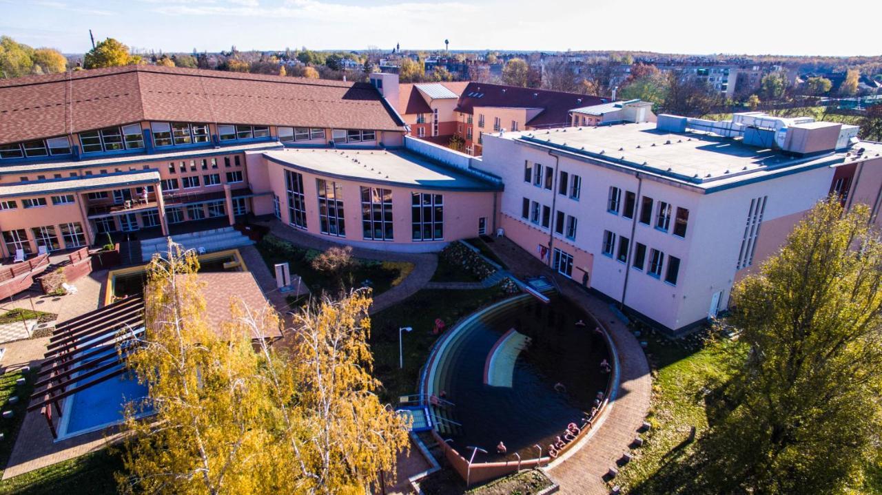 Martfu Hotel Thermal Spa Екстер'єр фото